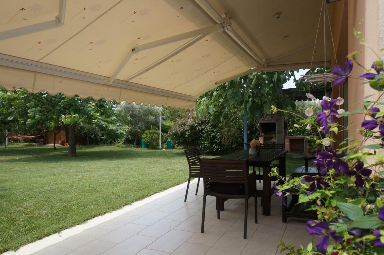 Plane Tree House Makri