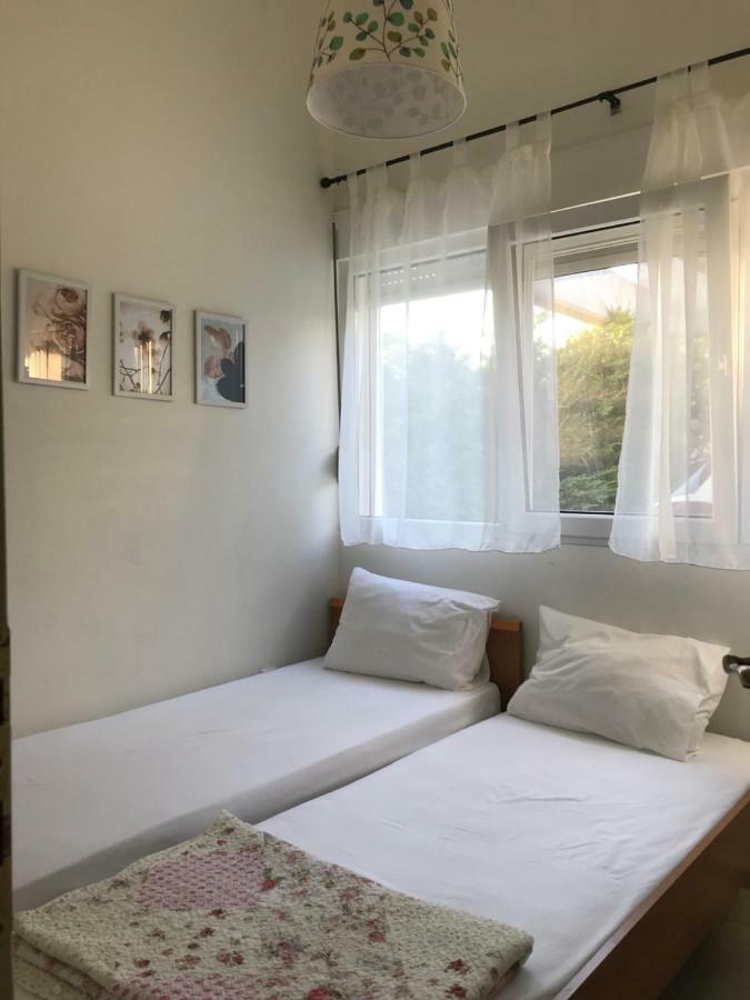 Plane Tree House Apartment *